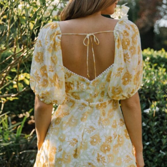 Catch Feelings Sweetheart Neckline Dot Trim Floral Print Pom Pom Small Dress - Picture 4 of 6